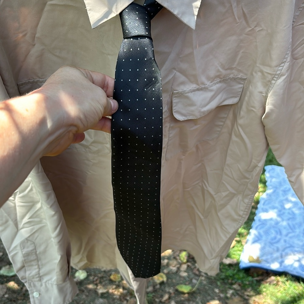 JM Jonathan Martin Black 100% Polyester Men’s Tie Gray Polka Dots